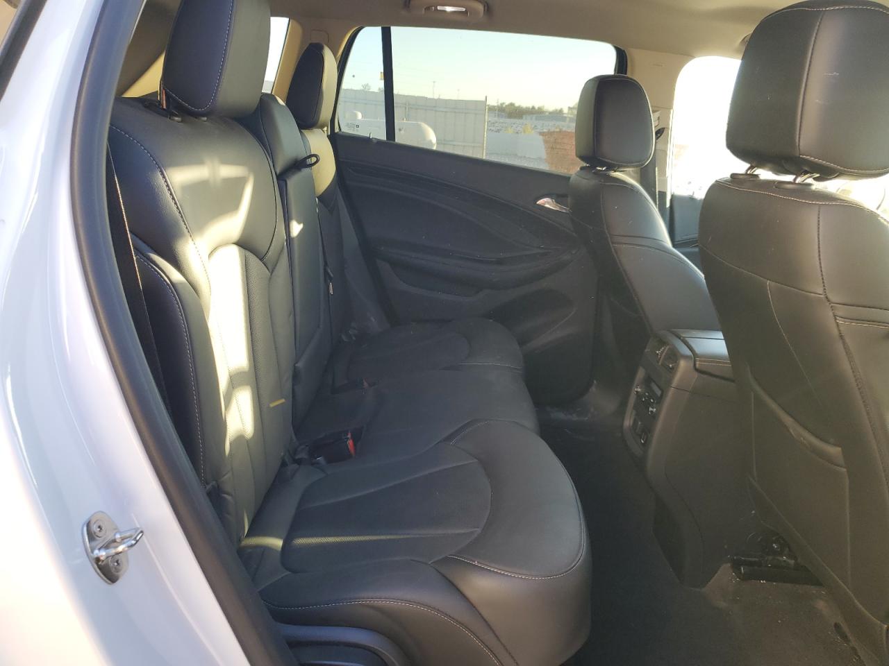 2017 Buick Envision Essence VIN: LRBFXBSA6HD222357 Lot: 86815495