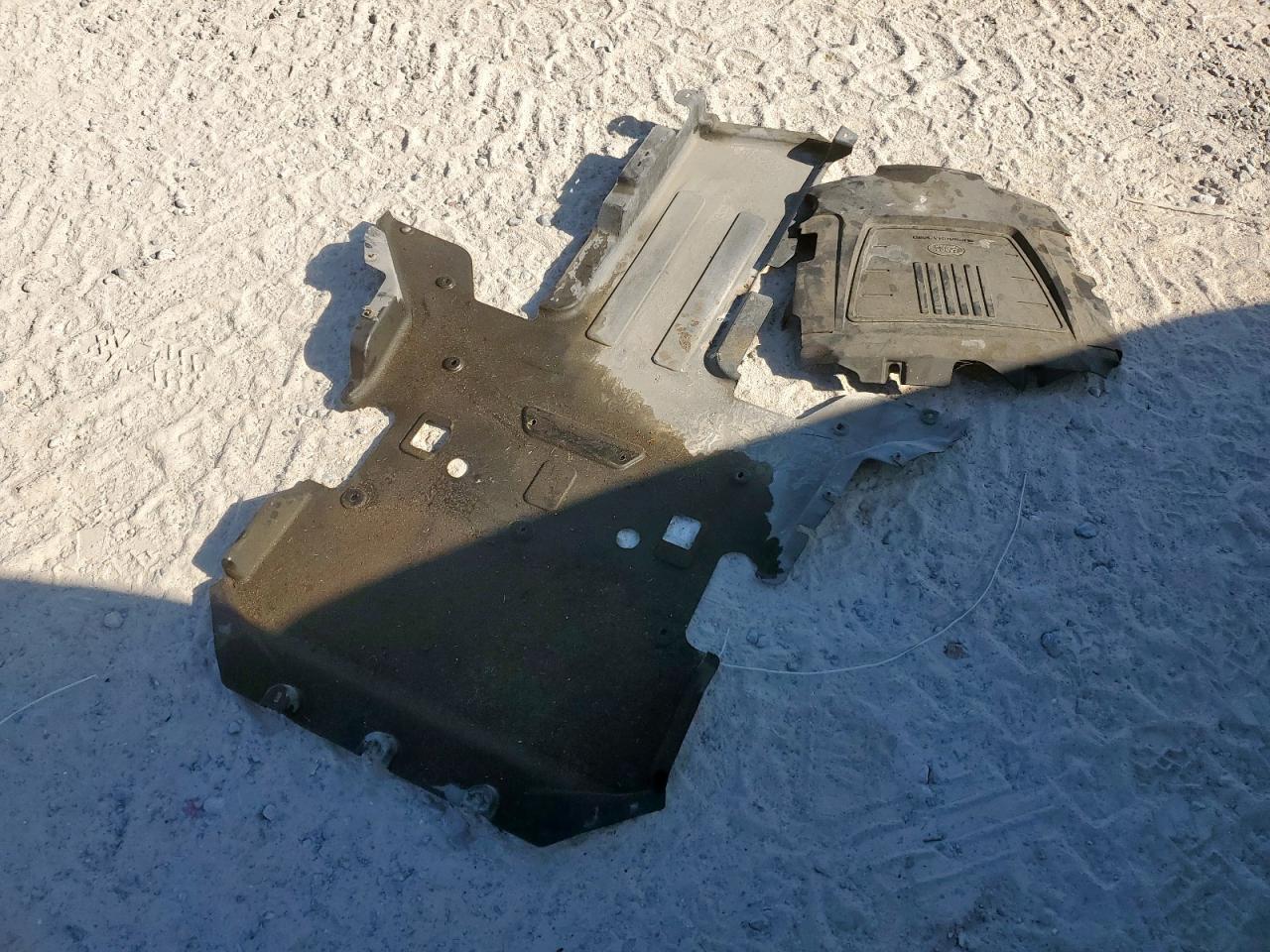 2018 Land Rover Range Rover Velar R-Dynamic Se VIN: SALYL2RV7JA768888 Lot: 86409885