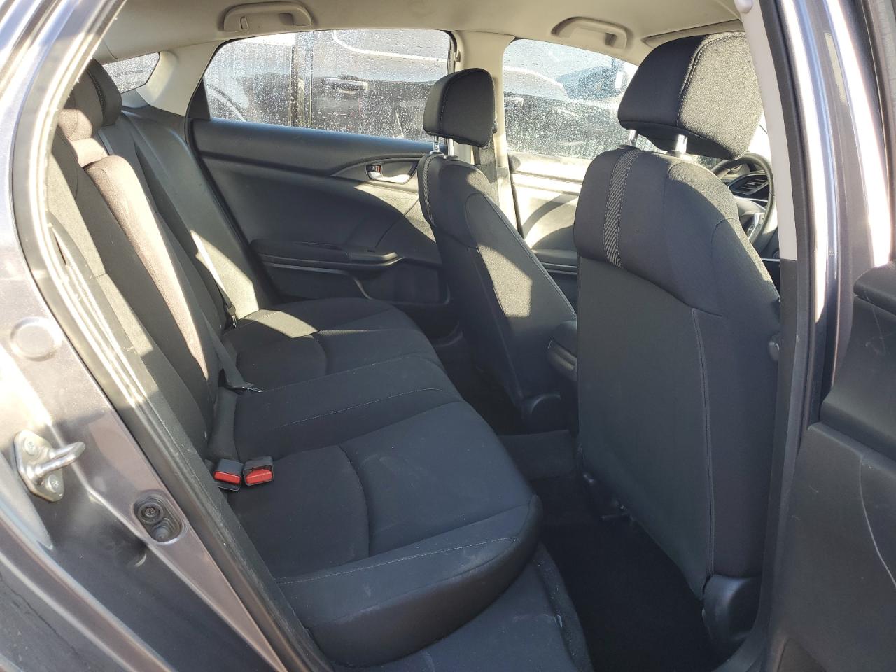 2018 Honda Civic Lx VIN: 2HGFC2F51JH031255 Lot: 84212875