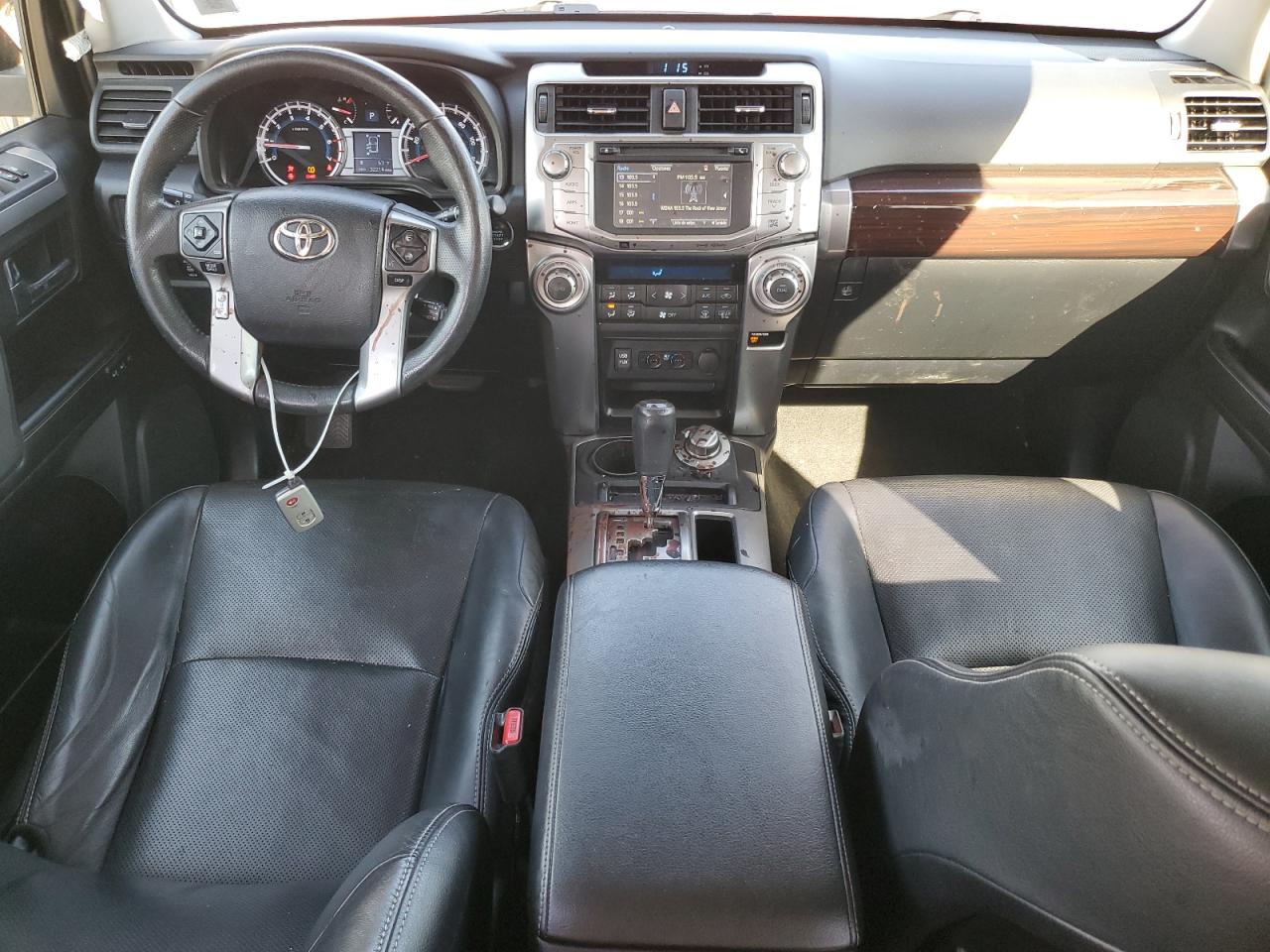 2017 Toyota 4Runner Sr5/Sr5 Premium VIN: JTEBU5JRXH5472787 Lot: 84867465