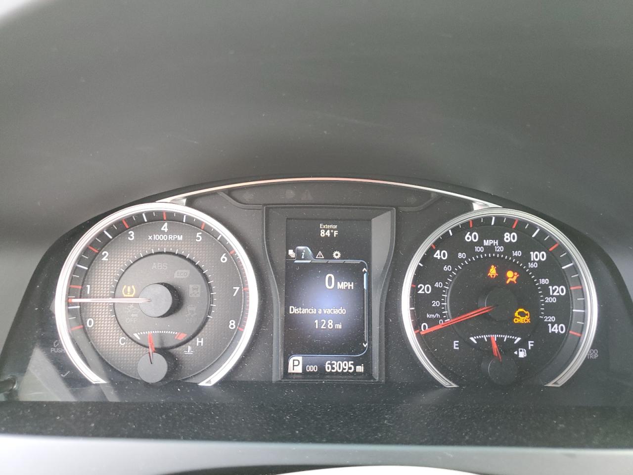 2015 Toyota Camry Le VIN: 4T1BF1FK1FU898319 Lot: 84946925