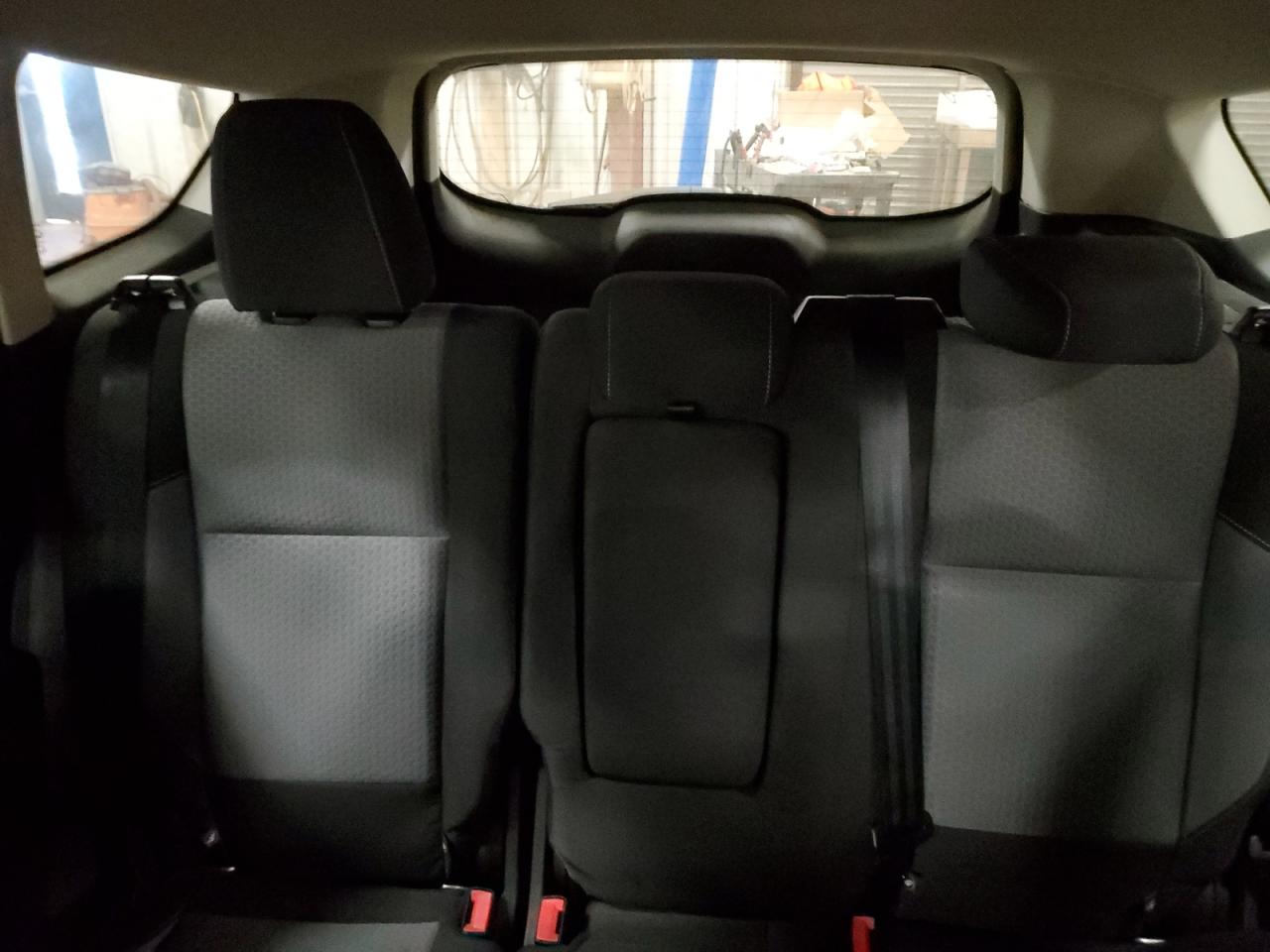 2017 Ford Escape Se VIN: 1FMCU9G95HUC81187 Lot: 89660315