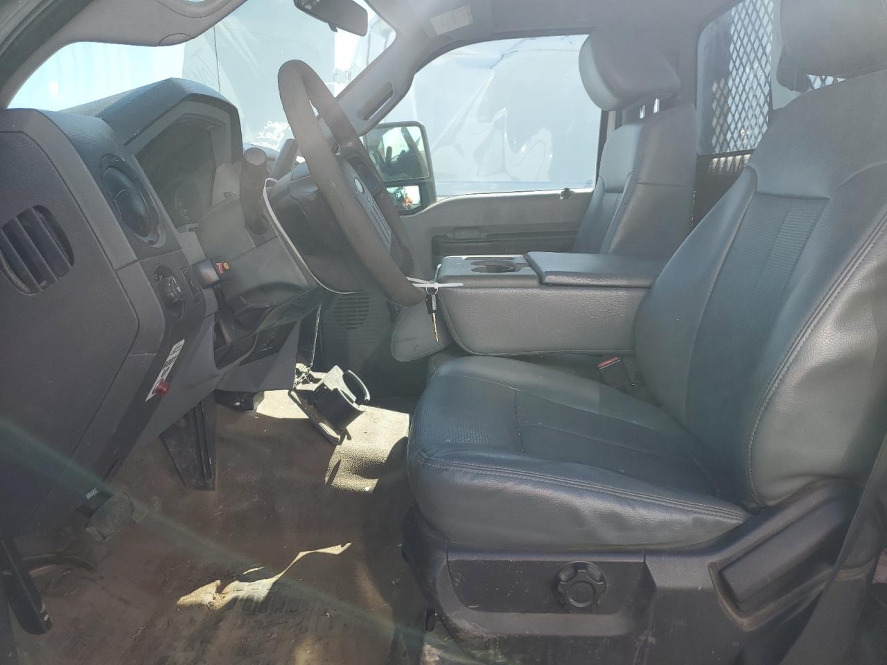 2015 Ford F450 Super Duty VIN: 1FDUF4GY2FEC56019 Lot: 84239035