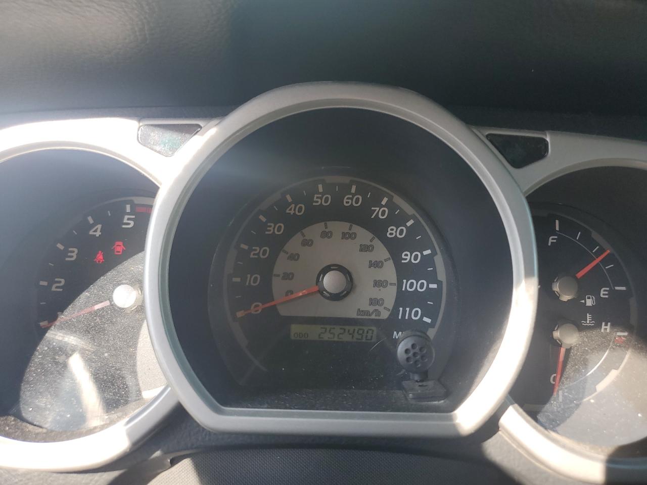 2004 Toyota 4Runner Sr5 VIN: JTEBT14R140033265 Lot: 85168415