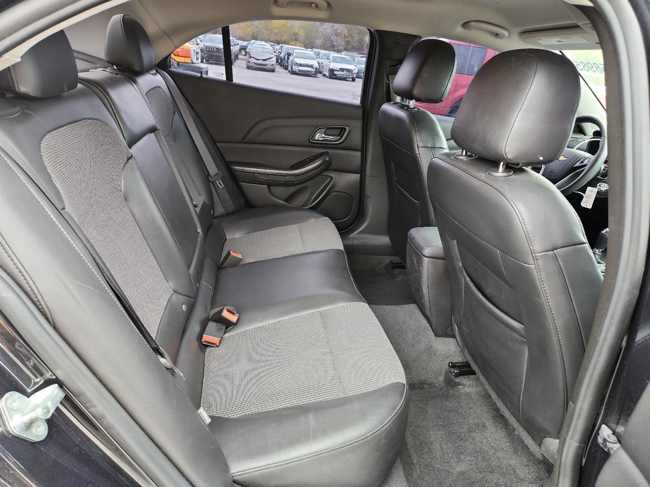 2015 Chevrolet Malibu 1Lt VIN: 1G11C5SL0FF144338 Lot: 85758985