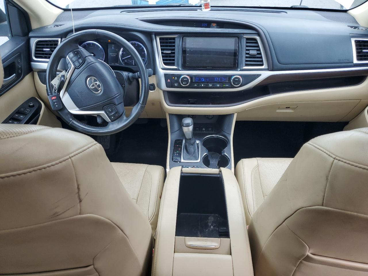 2015 Toyota Highlander Limited VIN: 5TDDKRFH2FS080758 Lot: 82240235