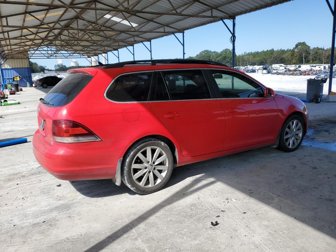 car-image car-image
