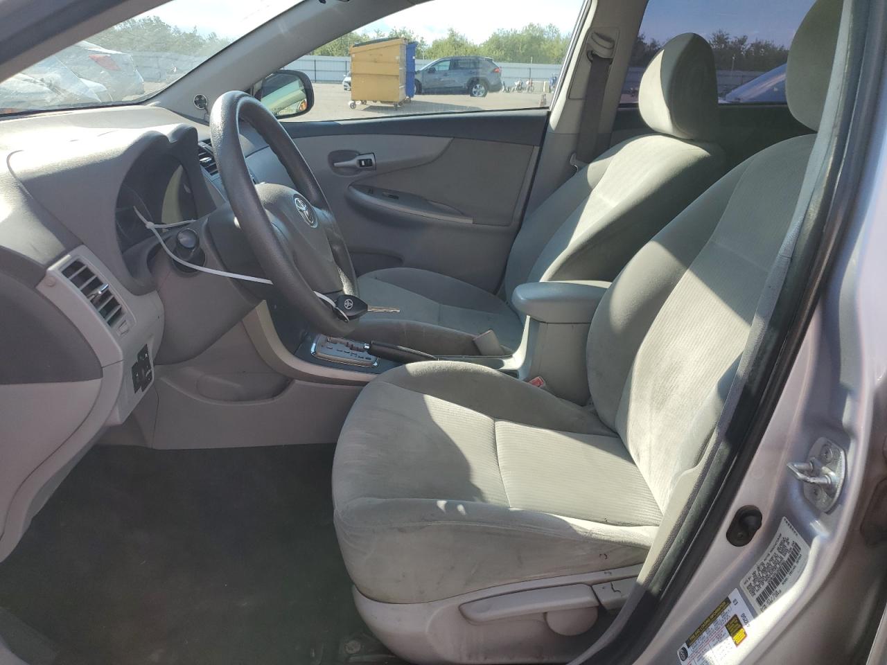 2010 Toyota Corolla Base VIN: 1NXBU4EE1AZ207821 Lot: 86708215