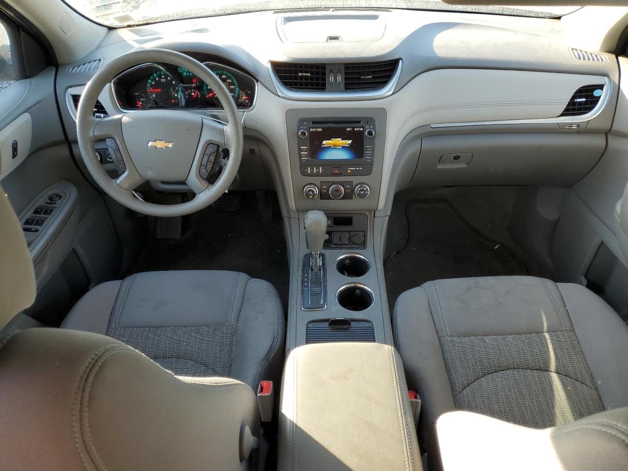 2016 Chevrolet Traverse Ls VIN: 1GNKRFED0GJ271617 Lot: 85122385