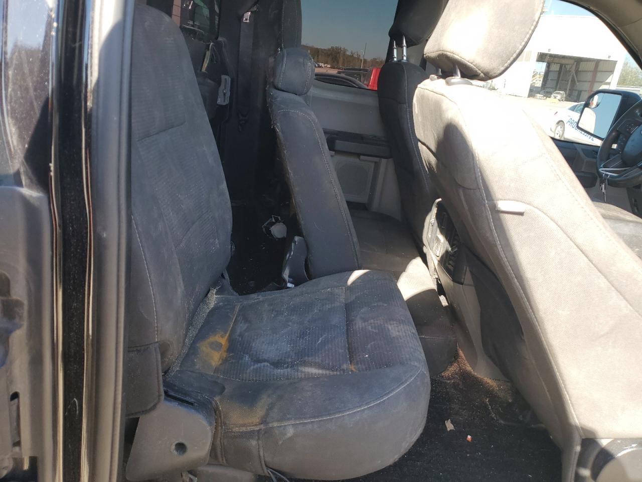 2019 Ford F150 Super Cab VIN: 1FTFX1E5XKKE62105 Lot: 89472425