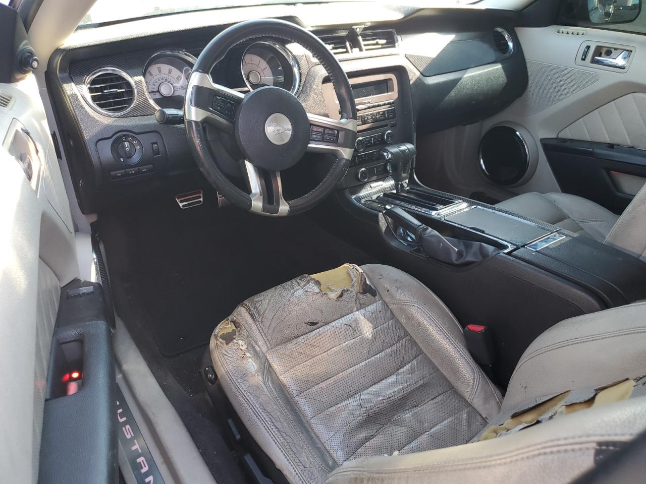 2010 Ford Mustang VIN: 1ZVBP8AN1A5166798 Lot: 90135225