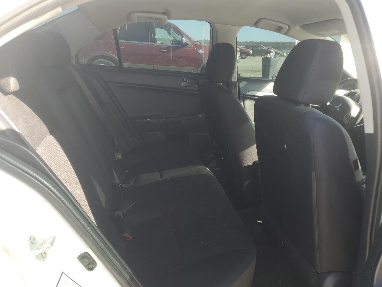 2015 Mitsubishi Lancer Es VIN: JA32U2FU0FU007016 Lot: 86883185