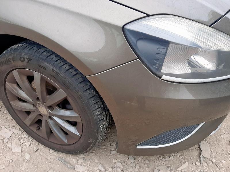 2013 MERCEDES-BENZ A180 BLUEEFFICIENCY SE CD 
