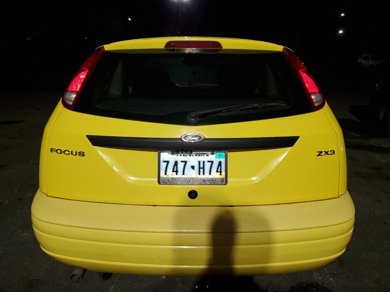 2005 Ford Focus Zx3 VIN: 3FAFP31NX5R156870 Lot: 86586985