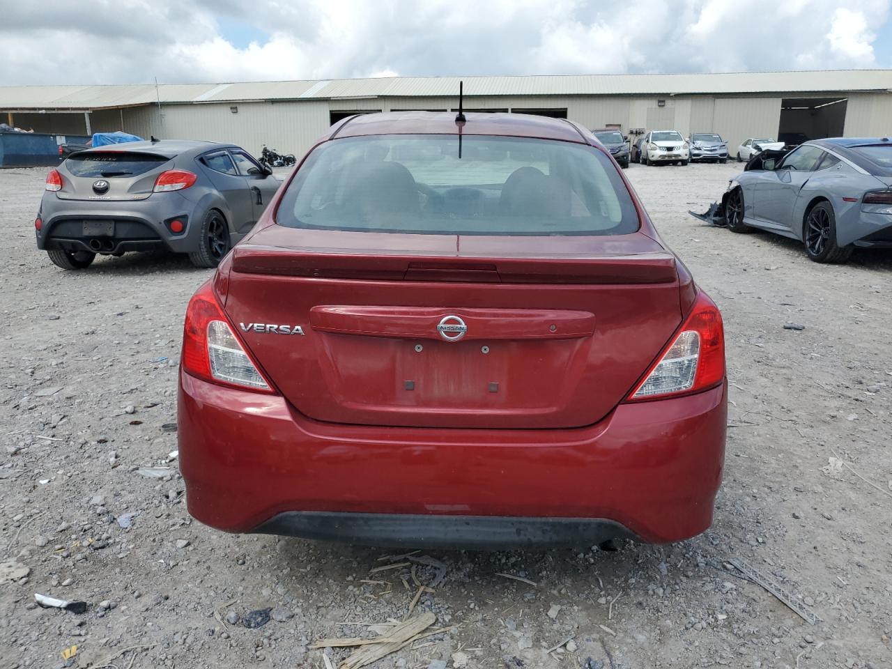 2017 Nissan Versa S VIN: 3N1CN7APXHL856992 Lot: 85536695
