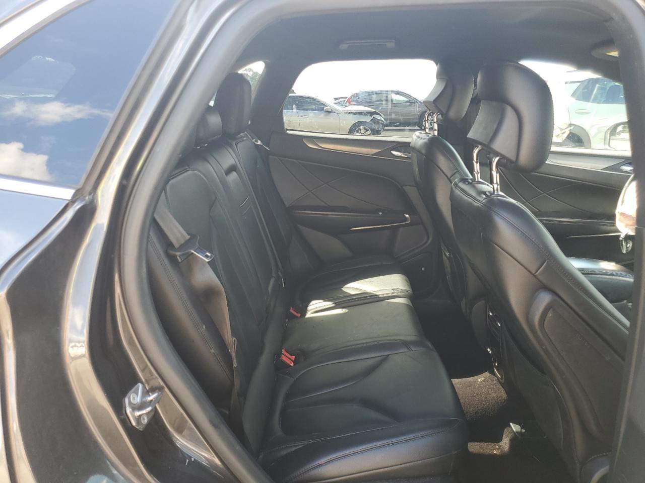 2017 Lincoln Mkc Premiere VIN: 5LMCJ1C99HUL44675 Lot: 84819925