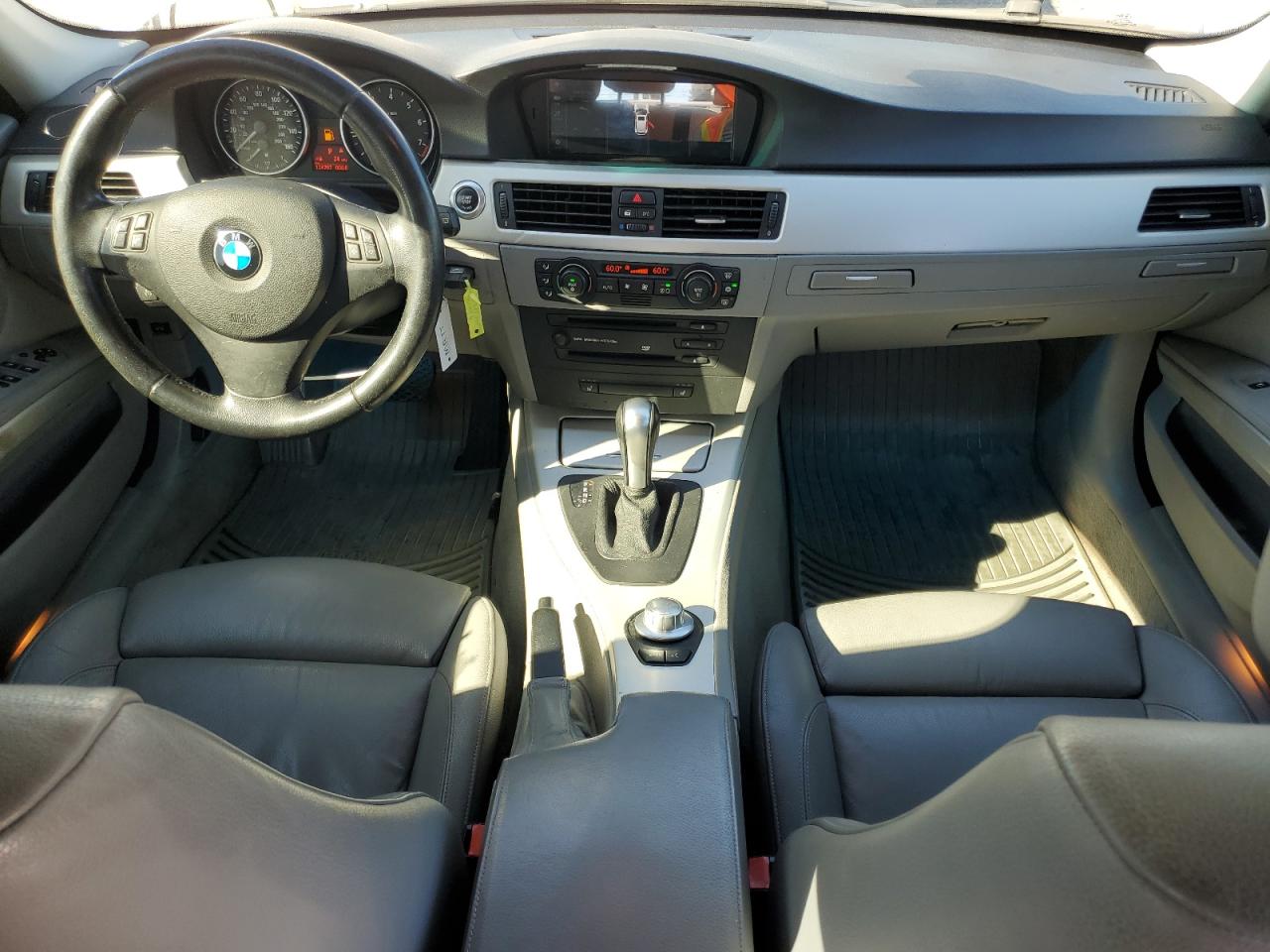 2006 BMW 330 I VIN: WBAVB33596PS18315 Lot: 90073085