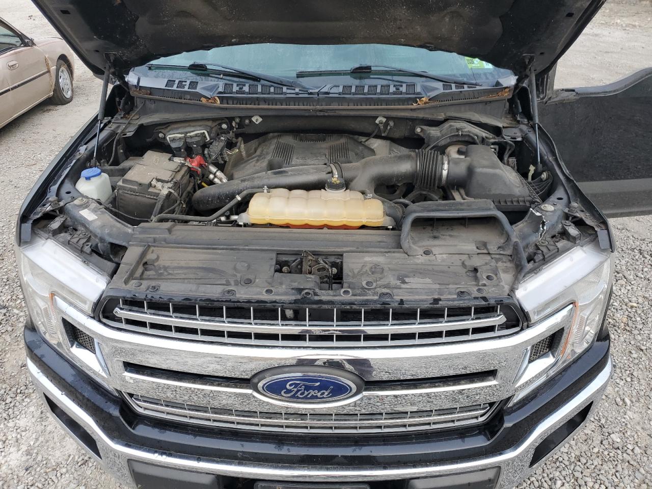 2018 Ford F150 Super Cab VIN: 1FTFX1EG4JFC53323 Lot: 84660405