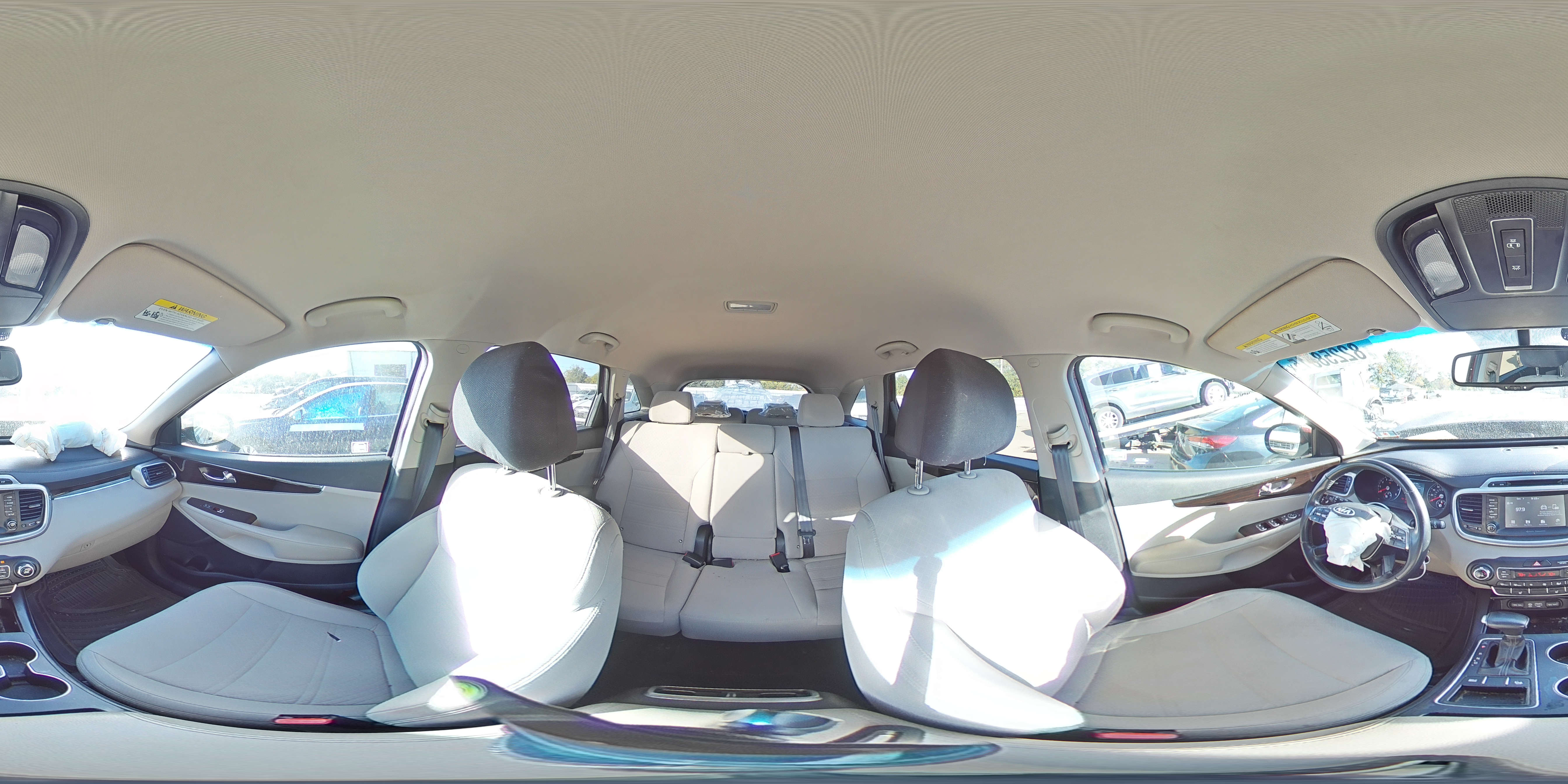 2019 Kia Sorento L VIN: 5XYPG4A39KG436840 Lot: 82258015