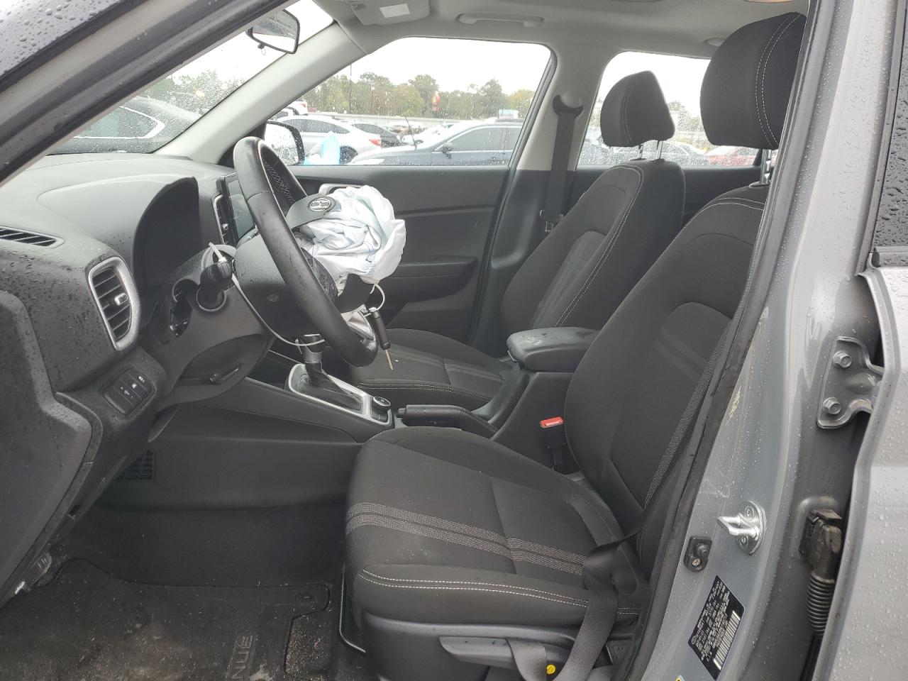 2022 Hyundai Venue Sel VIN: KMHRC8A39NU140713 Lot: 90314855