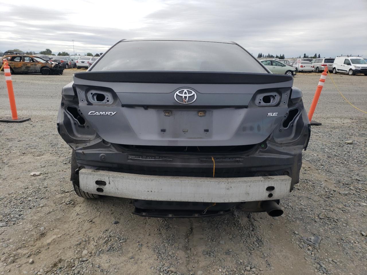 2014 Toyota Camry L VIN: 4T1BF1FK0EU437188 Lot: 84435415