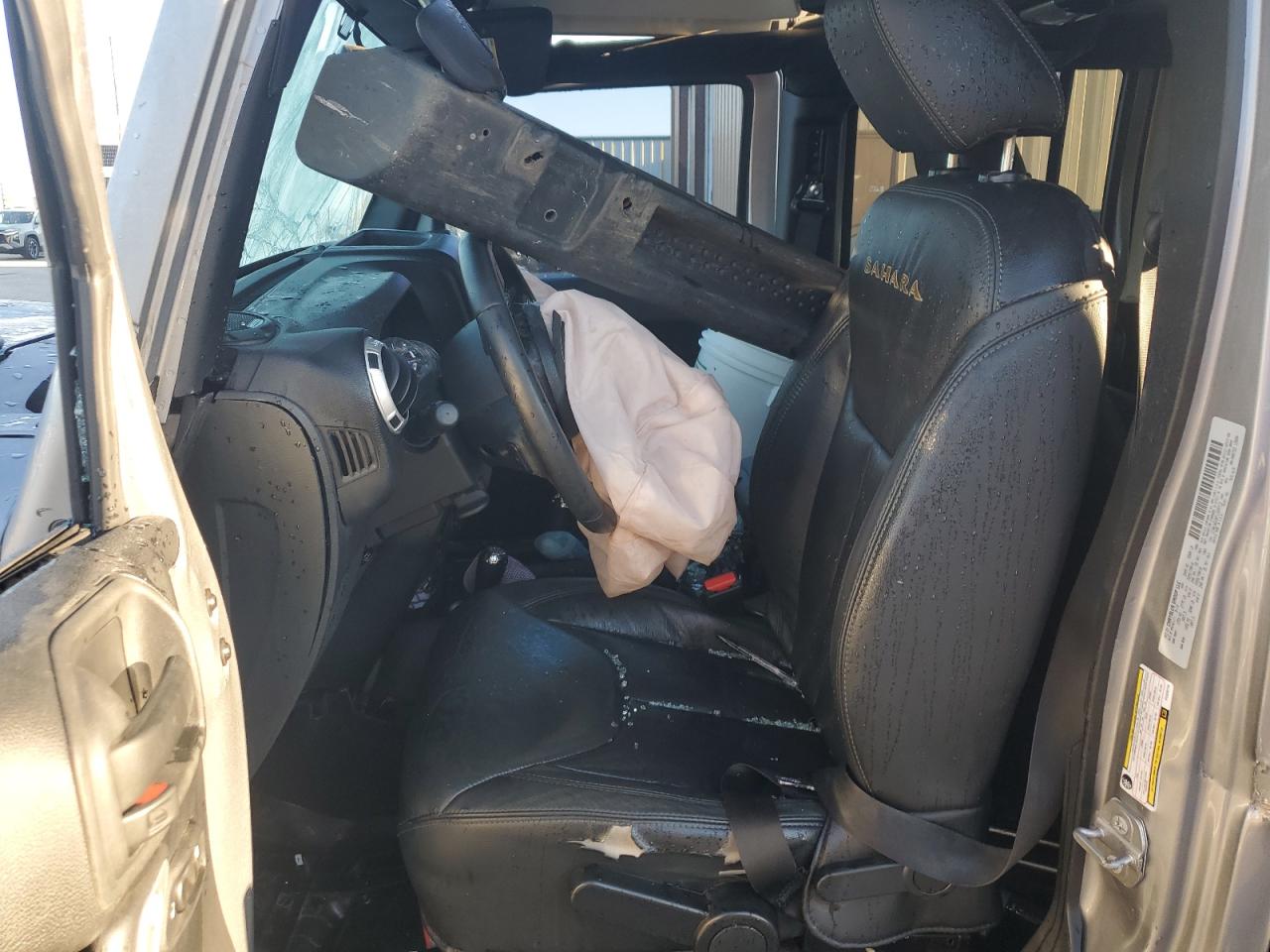 2015 Jeep Wrangler Unlimited Sahara VIN: 1C4BJWEG8FL520713 Lot: 82324535