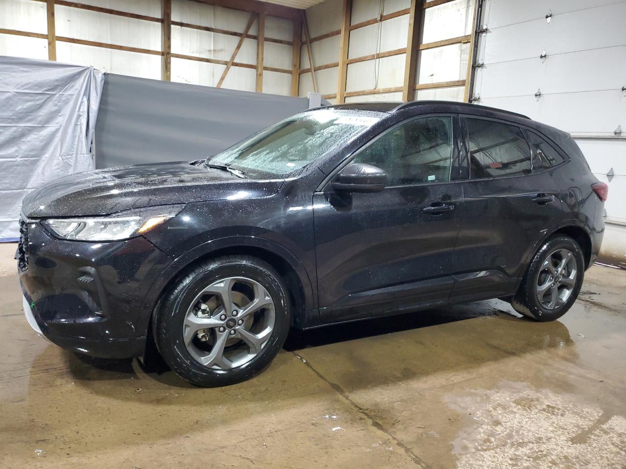 2023 Ford Escape St Line