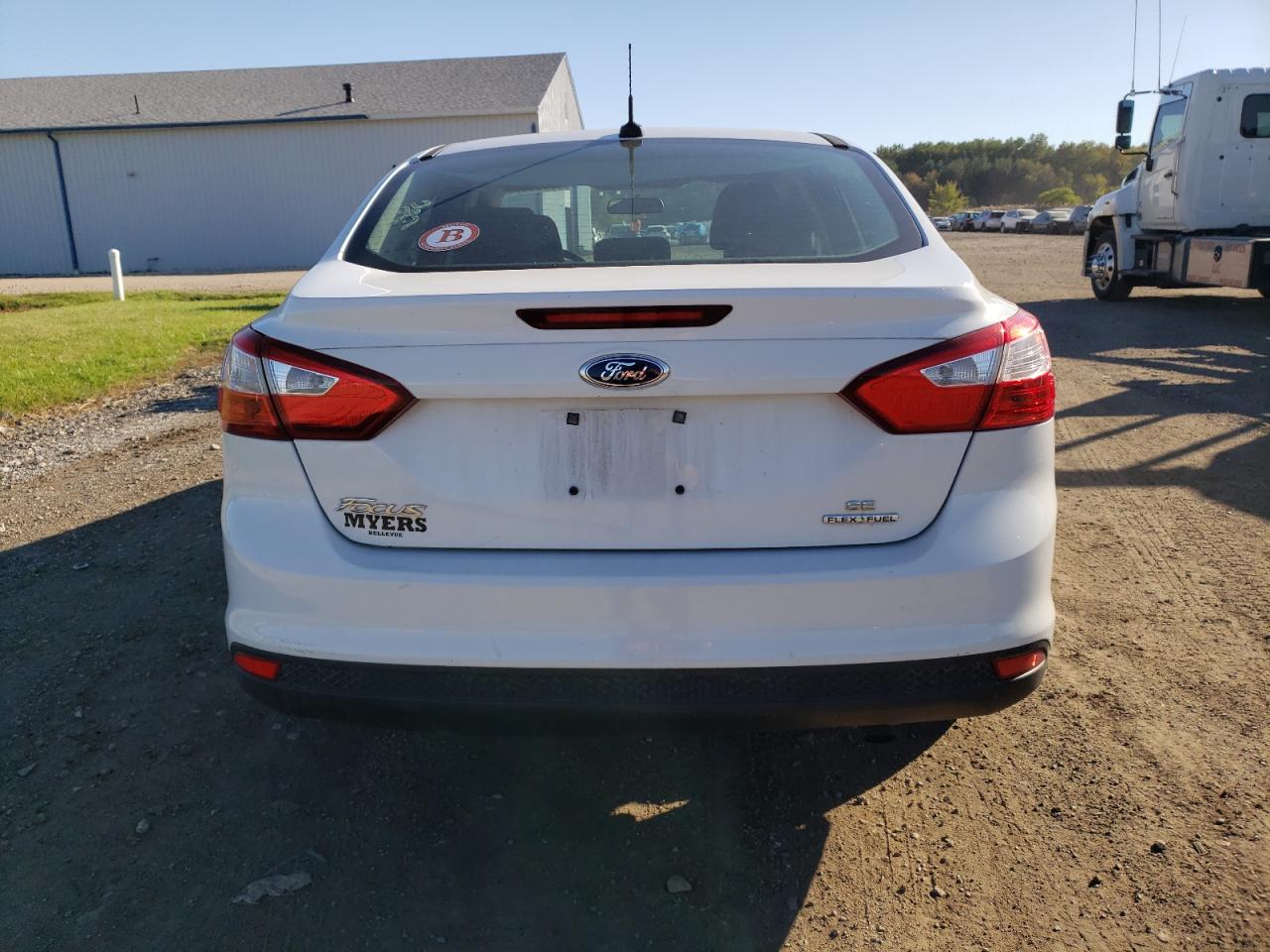 2014 Ford Focus Se VIN: 1FADP3F28EL106215 Lot: 85886995