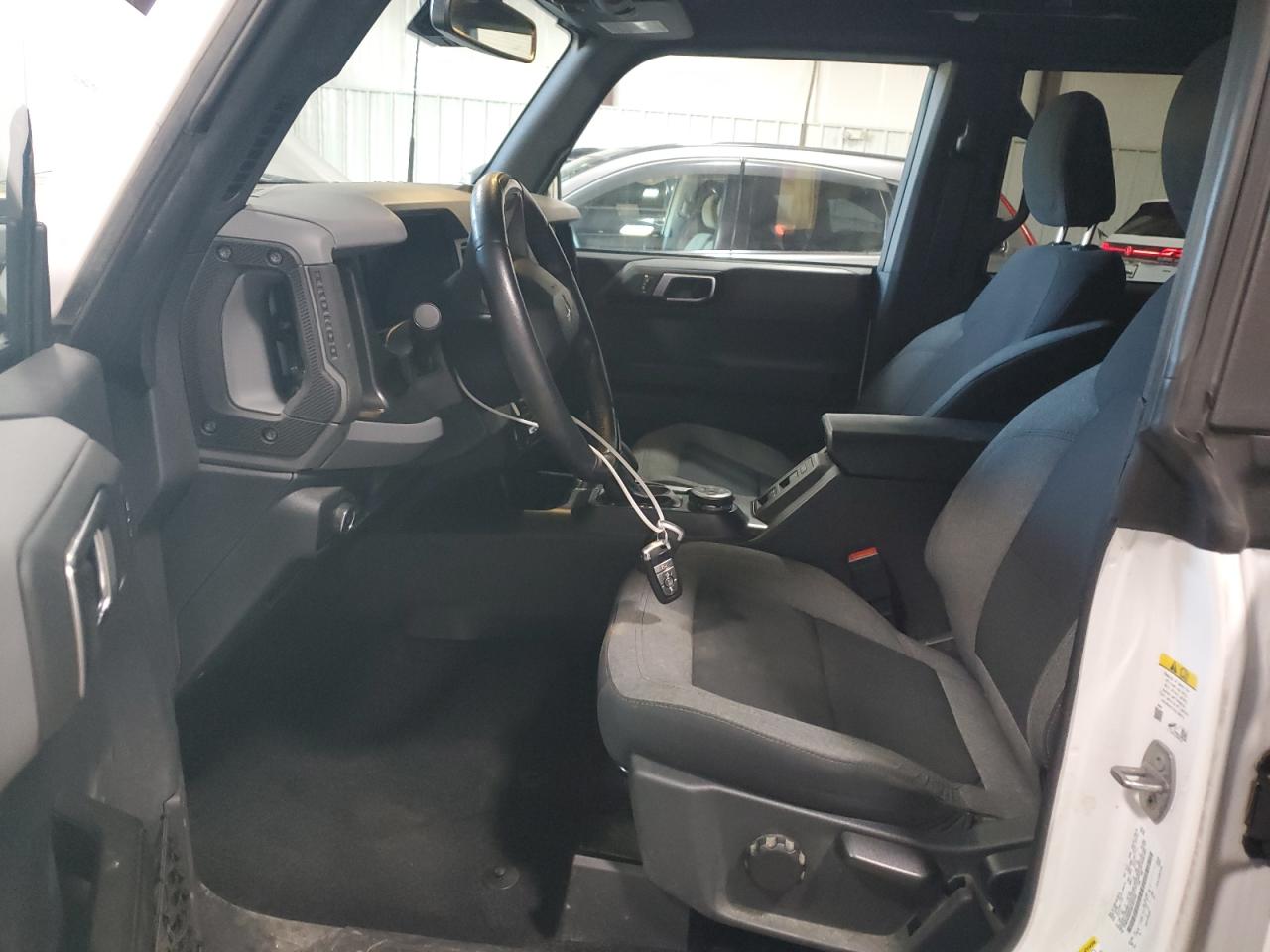 2021 Ford Bronco Base VIN: 1FMDE5BH3MLB07546 Lot: 84458005