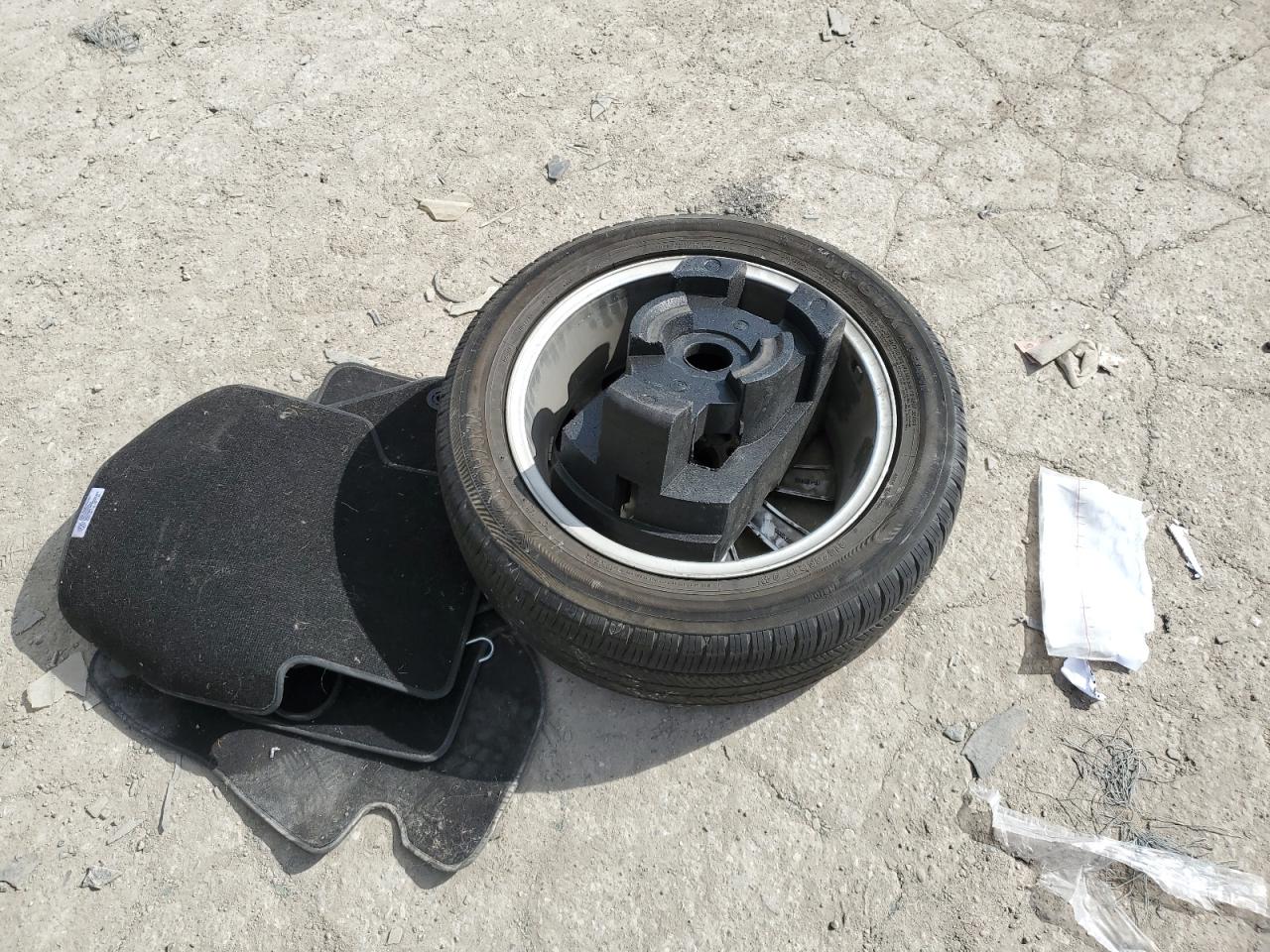 2013 Volkswagen Passat Sel VIN: 1VWCH7A39DC056768 Lot: 82265965