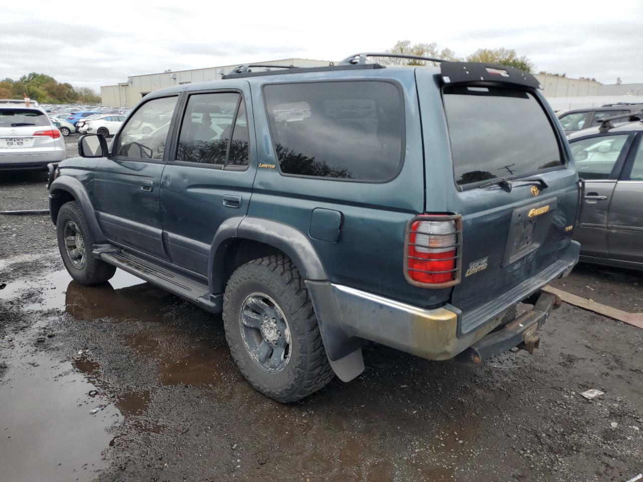 1998 Toyota 4Runner Limited VIN: JT3HN87R0W9009913 Lot: 82394915