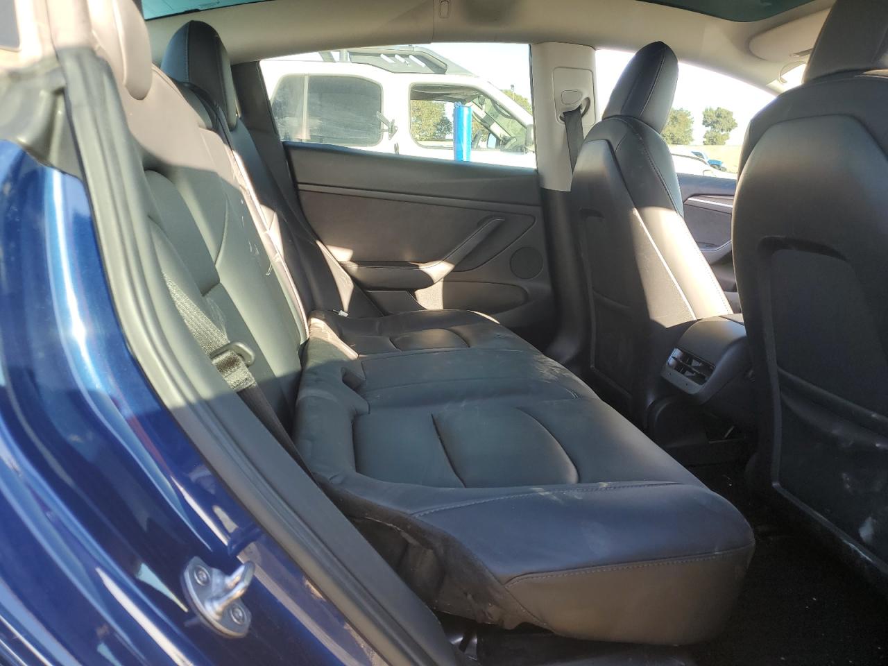 2022 Tesla Model 3 VIN: 5YJ3E1EB2NF250282 Lot: 90372795