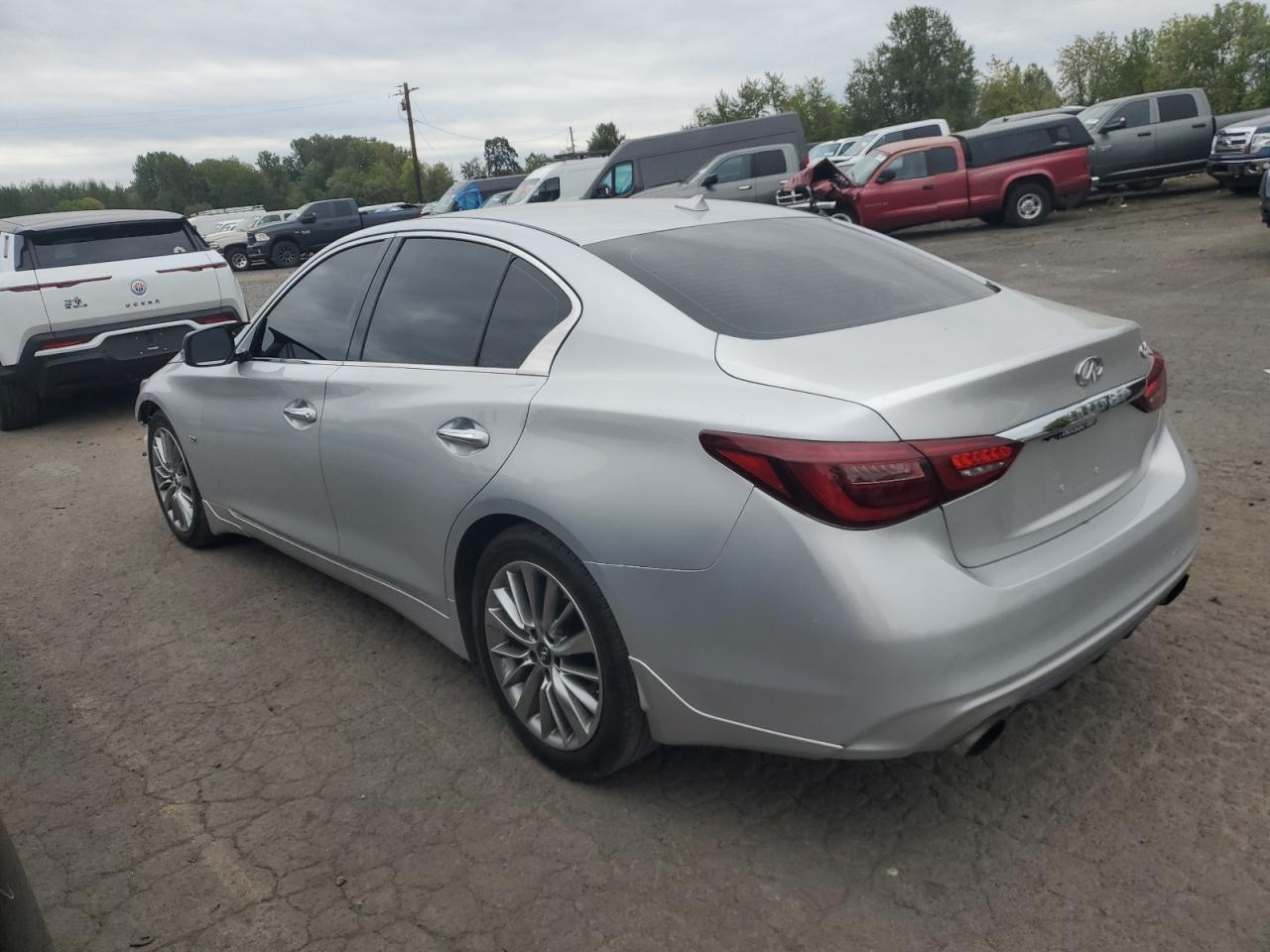 2018 Infiniti Q50 Luxe silver  Gasoline JN1EV7AP1JM356871 photo #3