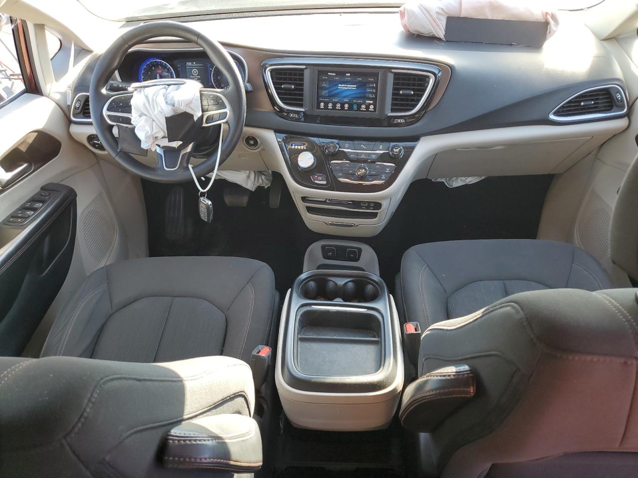 2019 Chrysler Pacifica Touring Plus VIN: 2C4RC1FG2KR523148 Lot: 84807305