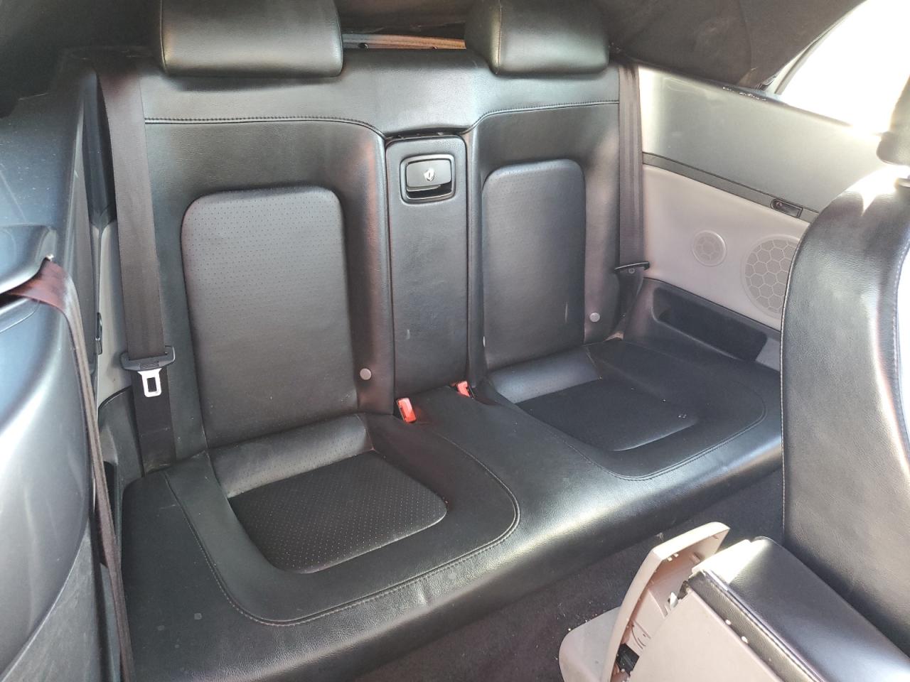 2005 Volkswagen New Beetle Gl VIN: 3VWBM31Y65M368932 Lot: 85523735