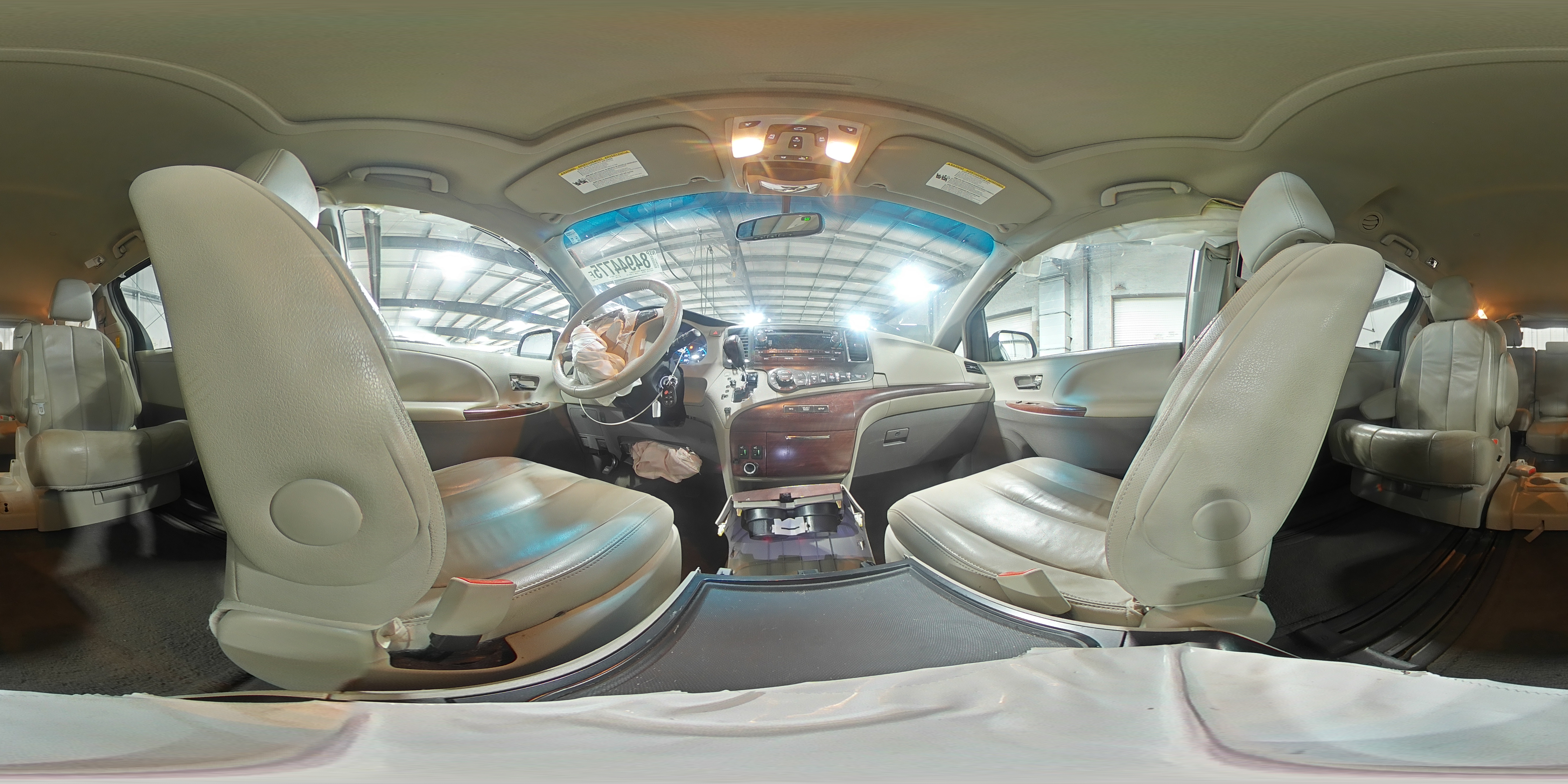 2014 Toyota Sienna Xle VIN: 5TDYK3DC9ES447000 Lot: 84944775