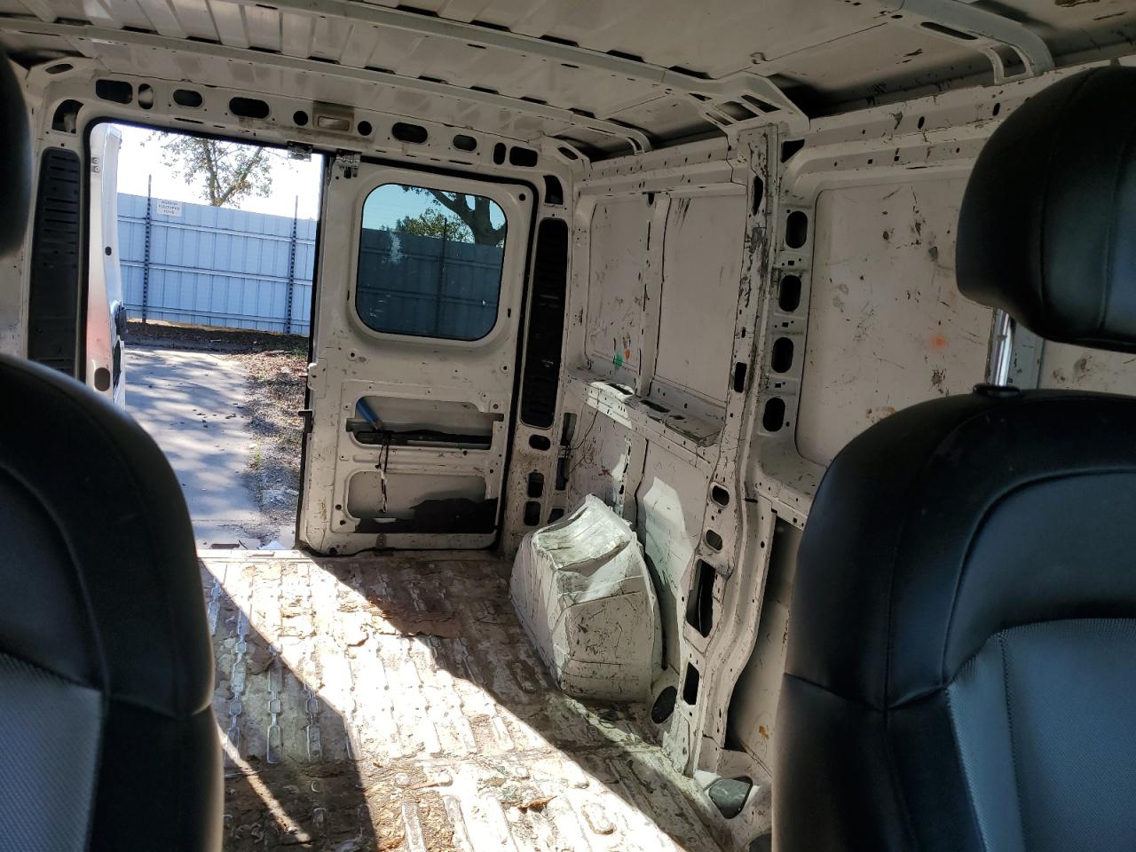 2015 Ram Promaster 1500 Van VIN: 3C6TRVAGXFE512108 Lot: 90636015