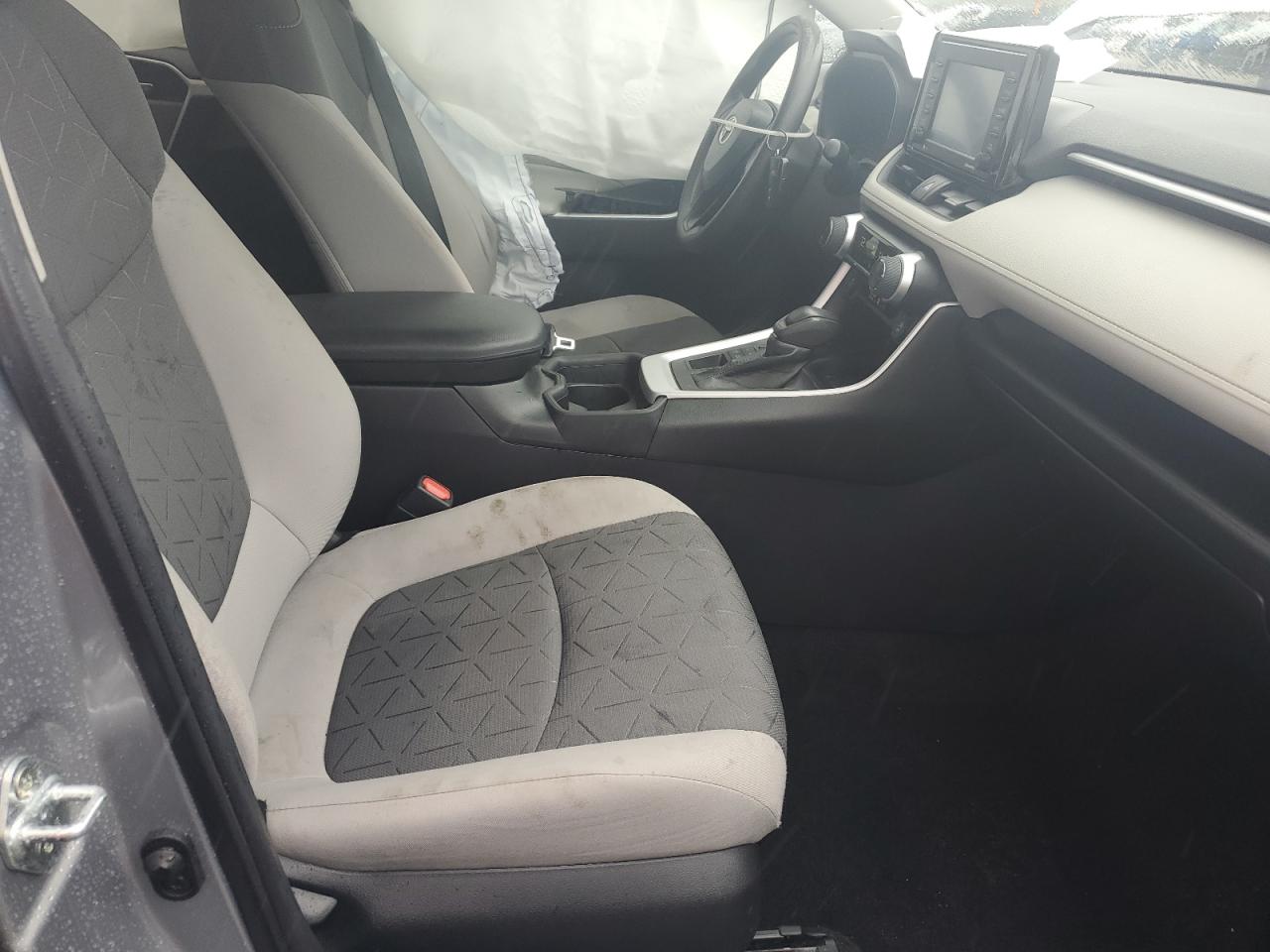 2021 Toyota Rav4 Xle VIN: 2T3P1RFVXMC186748 Lot: 82083135
