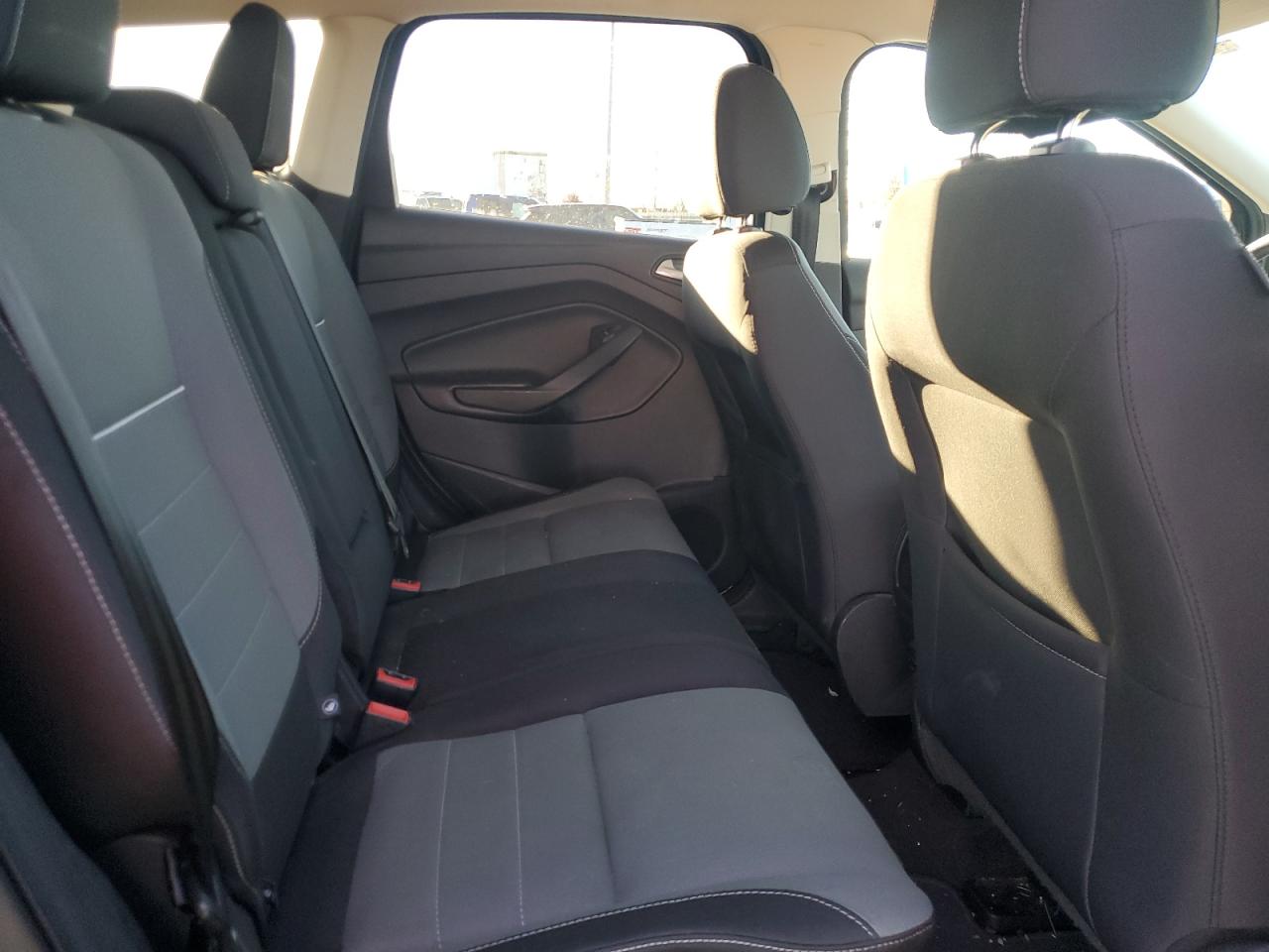 2015 Ford Escape Se VIN: 1FMCU0GXXFUC77885 Lot: 87245615