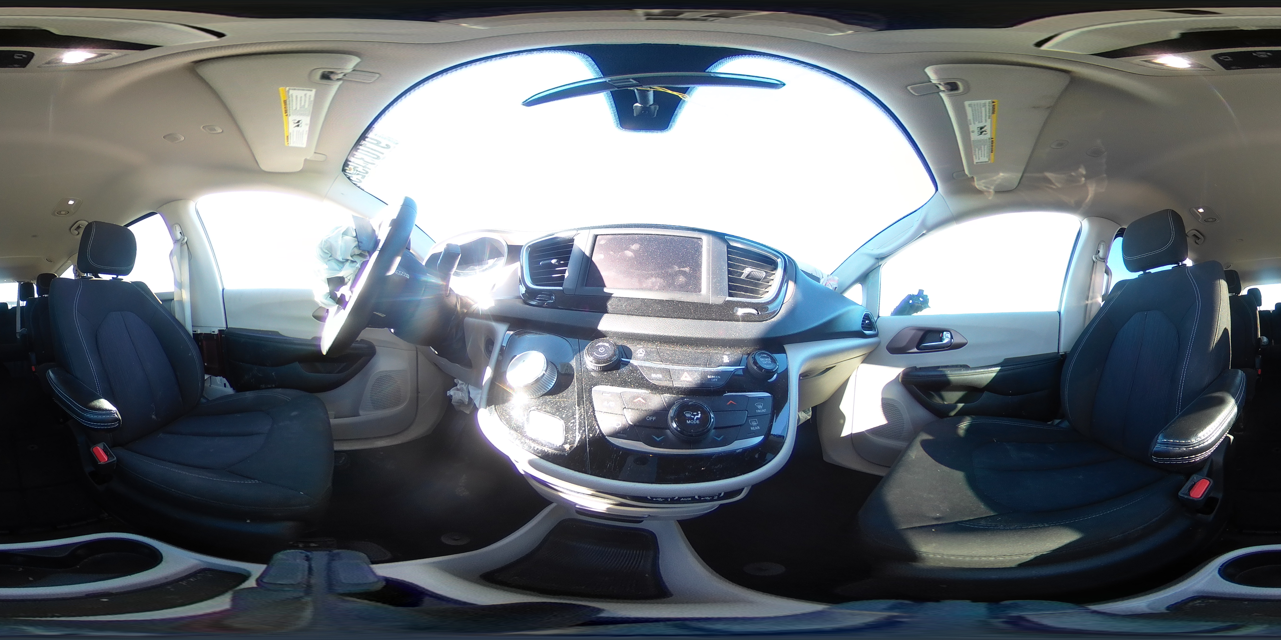 2022 Chrysler Voyager Lx VIN: 2C4RC1CG3NR226348 Lot: 91034525