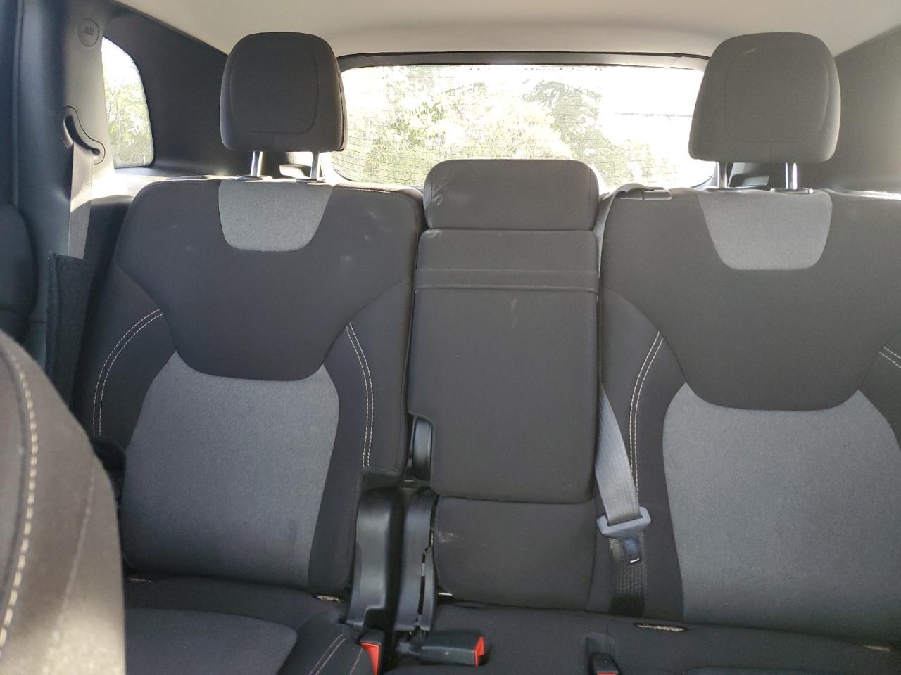 2014 Jeep Cherokee Latitude VIN: 1C4PJMCS3EW220947 Lot: 82198075