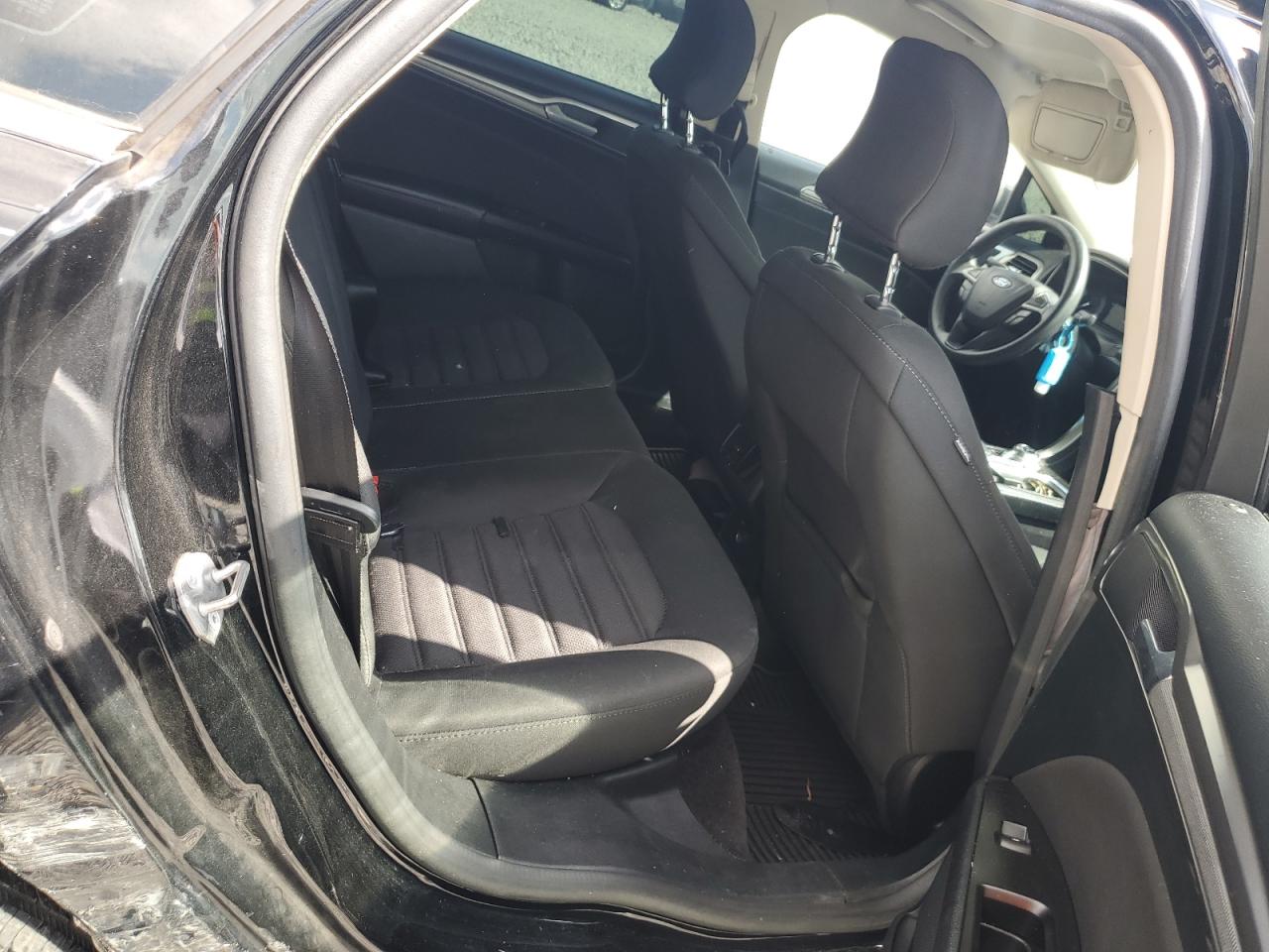 2017 Ford Fusion Se VIN: 3FA6P0H70HR204824 Lot: 83982725