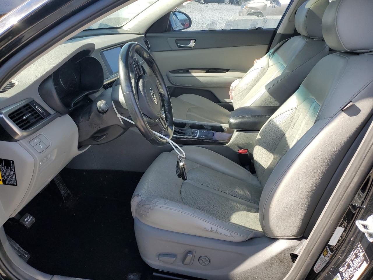 2016 Kia Optima Ex VIN: 5XXGU4L32GG052335 Lot: 84260735