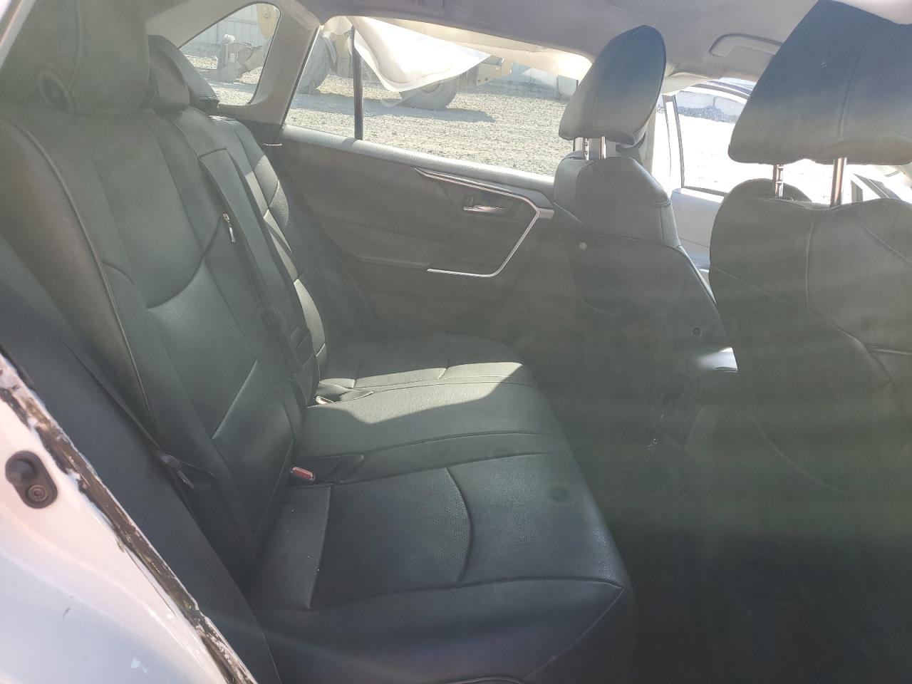 2022 Toyota Rav4 Xle VIN: 2T3P1RFV4NC305430 Lot: 85312175