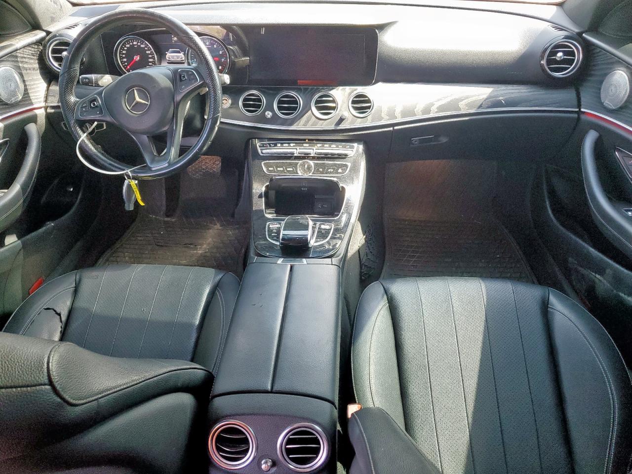 2017 Mercedes-Benz E 300 VIN: WDDZF4JB2HA207949 Lot: 85328425