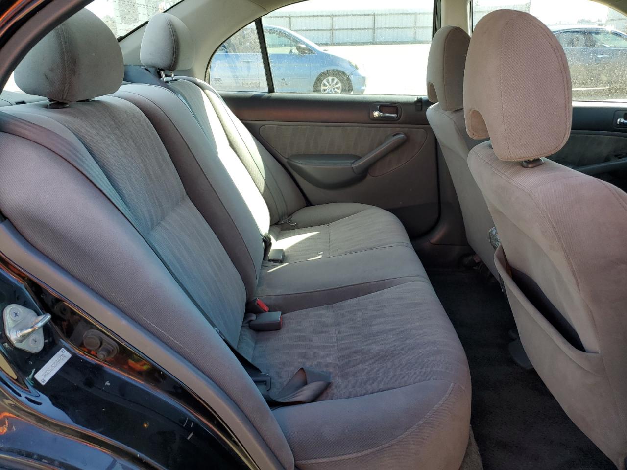 2005 Honda Civic Lx VIN: 2HGES16535H599070 Lot: 82243055