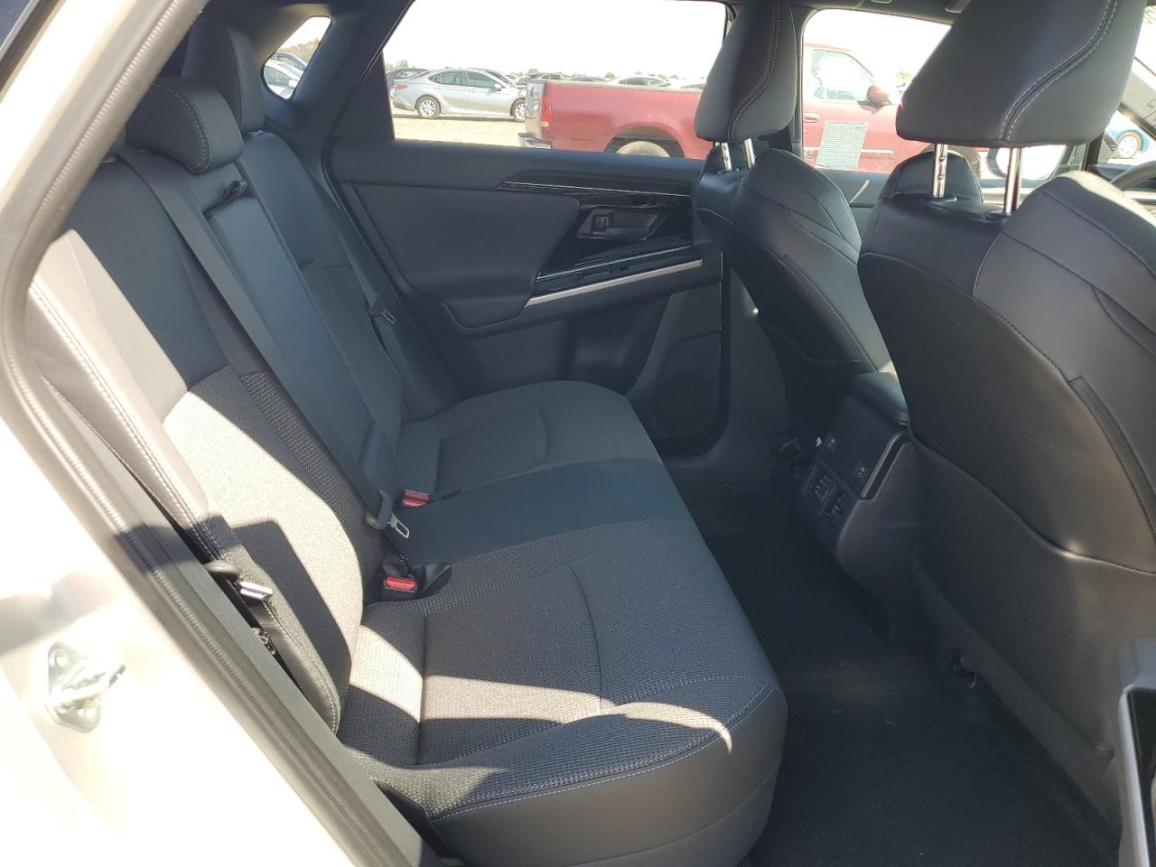 2025 Toyota Bz4X Xle VIN: JTMAAAAAXSA068205 Lot: 85825035