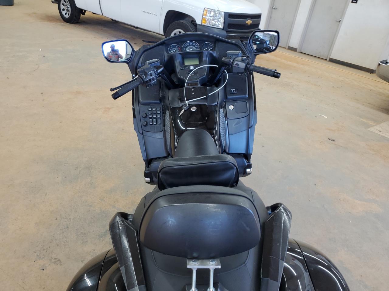 2013 Honda Gl1800 B VIN: JH2SC6847DK001710 Lot: 82348735