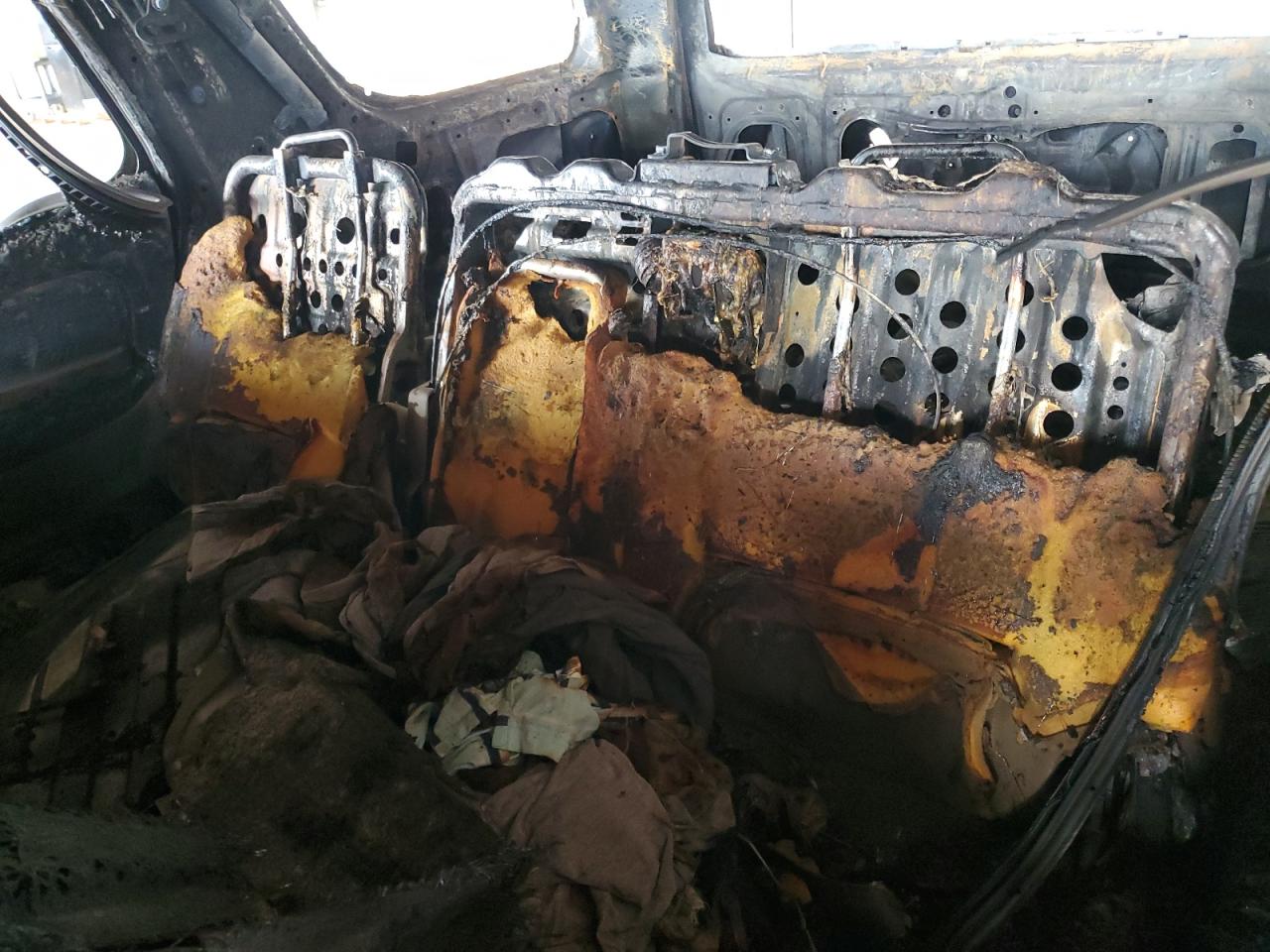 2006 Toyota Sequoia Sr5 VIN: 5TDZT34A06S283038 Lot: 85877025