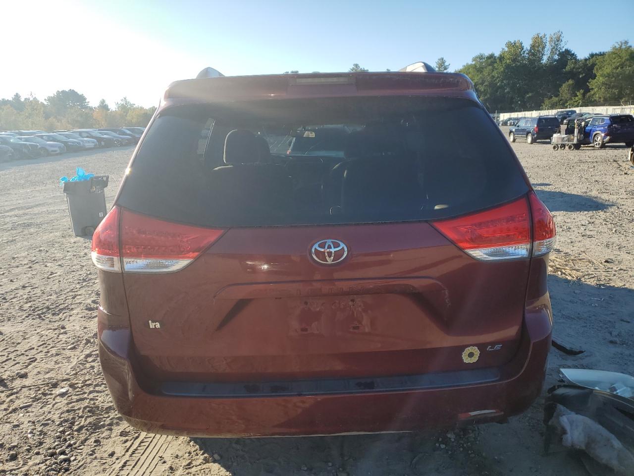 2011 Toyota Sienna Le VIN: 5TDKK3DC0BS046596 Lot: 80478625